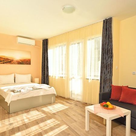 Central Studio #3 Burgas City Exteriér fotografie