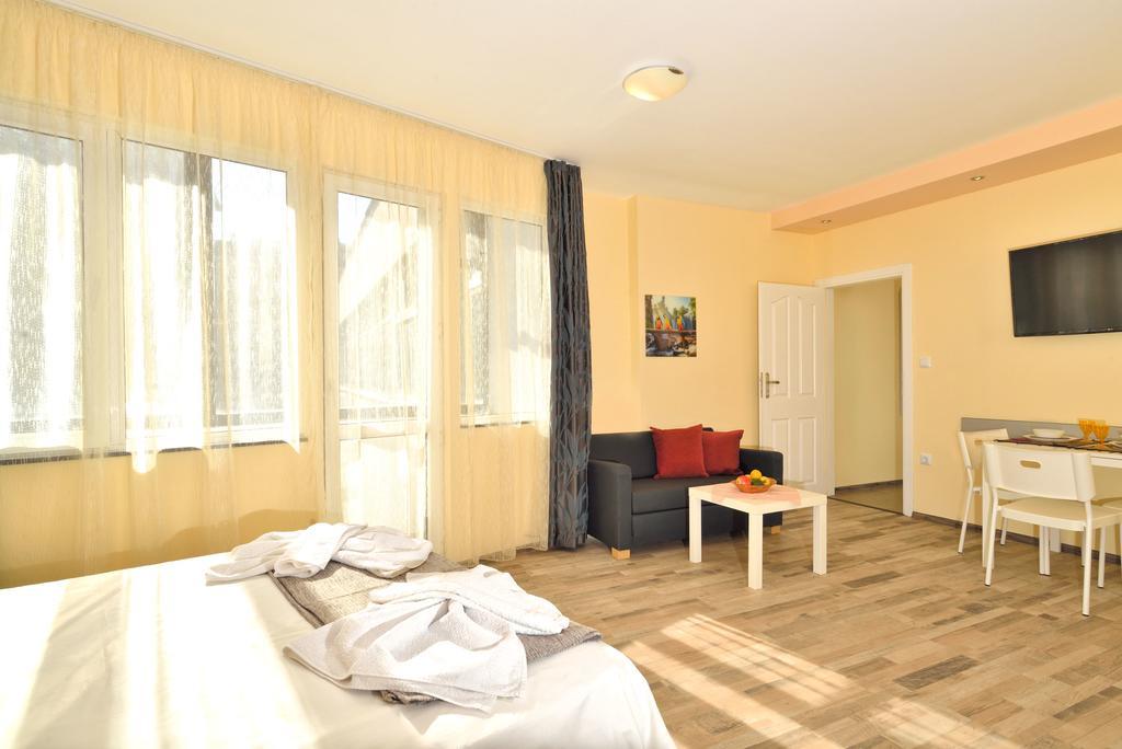 Central Studio #3 Burgas City Exteriér fotografie