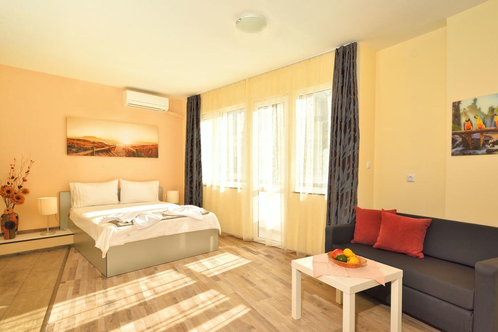 Central Studio #3 Burgas City Exteriér fotografie