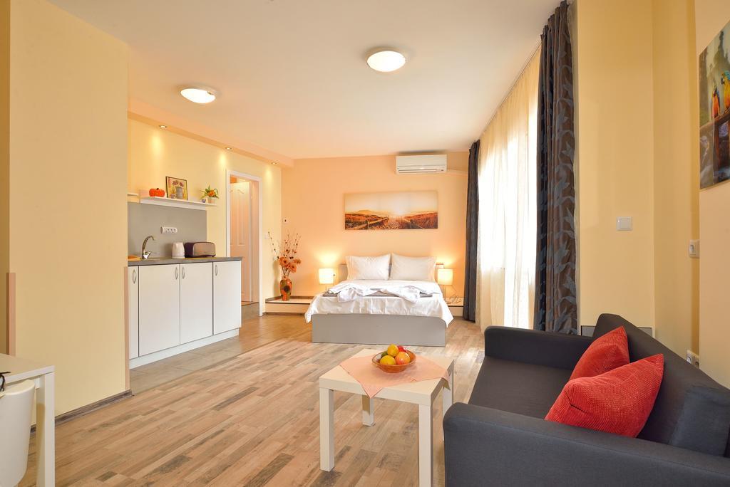 Central Studio #3 Burgas City Exteriér fotografie
